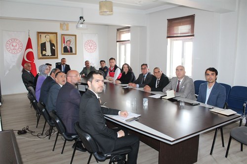 Kaymakamımız Sayın Özgür PELVAN ''Aile Yılı''Değerlendirme Toplantısı Gerçekleştirdi